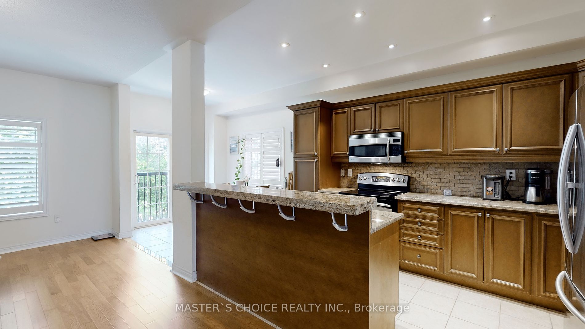230 Paisley Boulevard W, #26