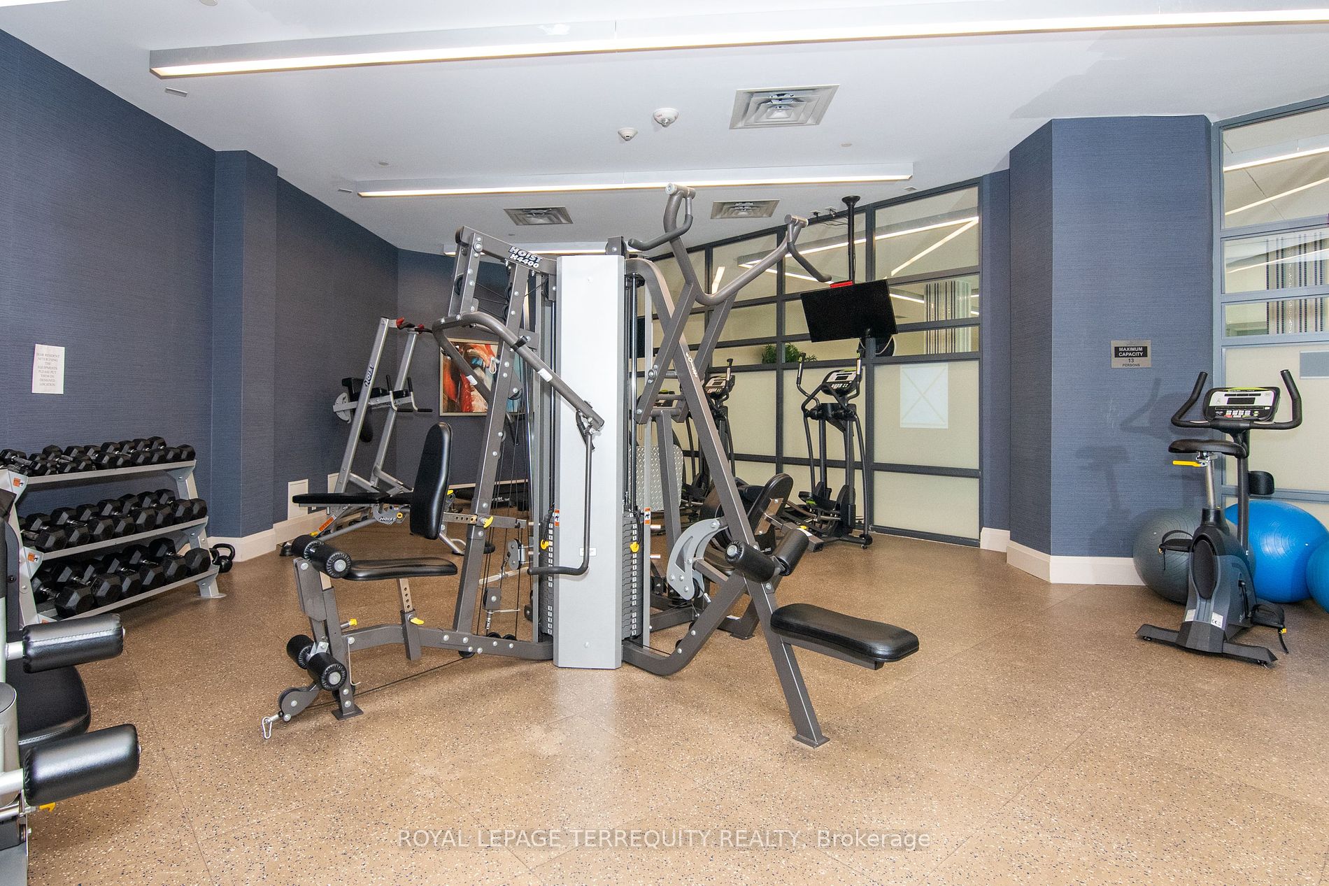 35 Fontenay Court #1207