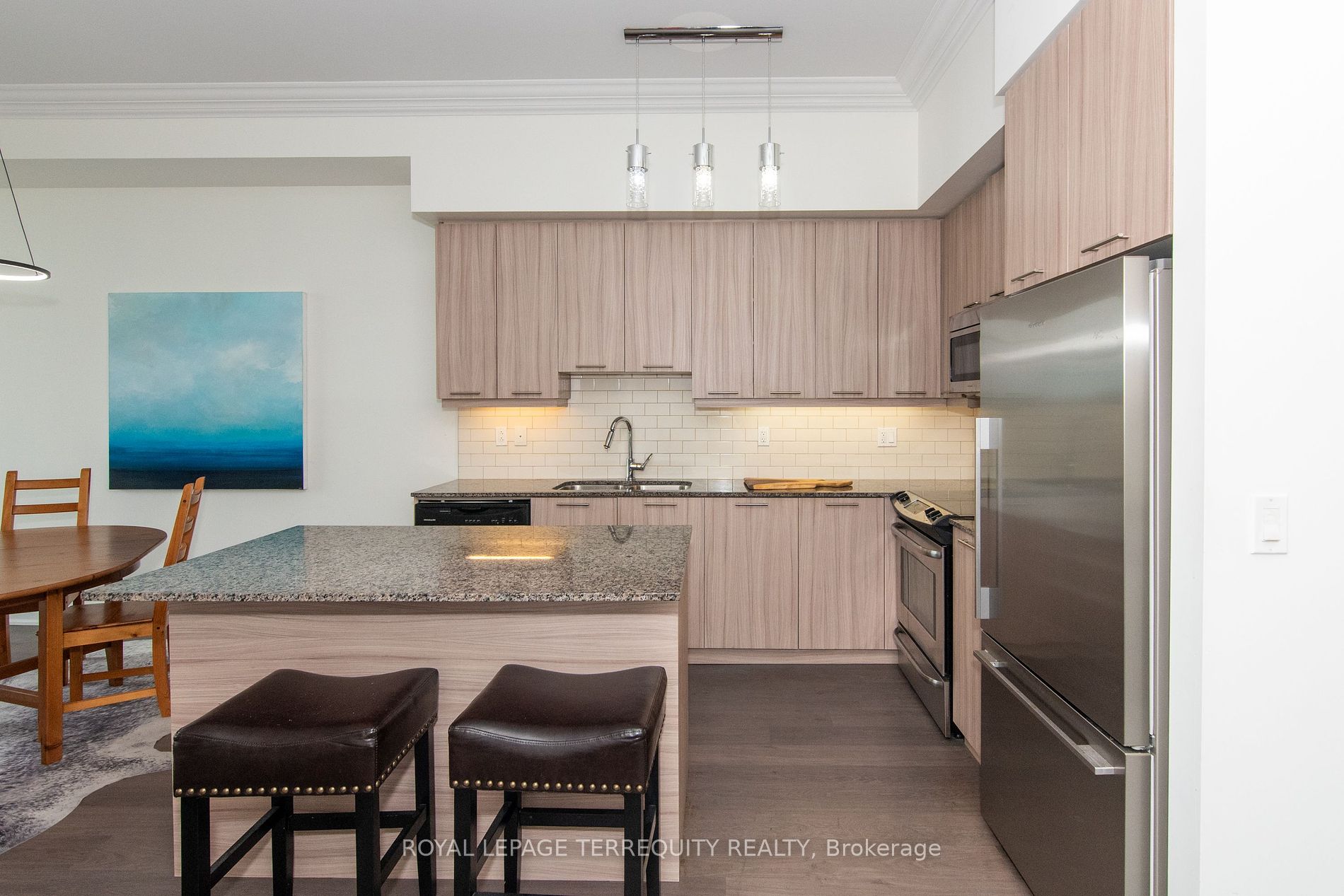 35 Fontenay Court #1207