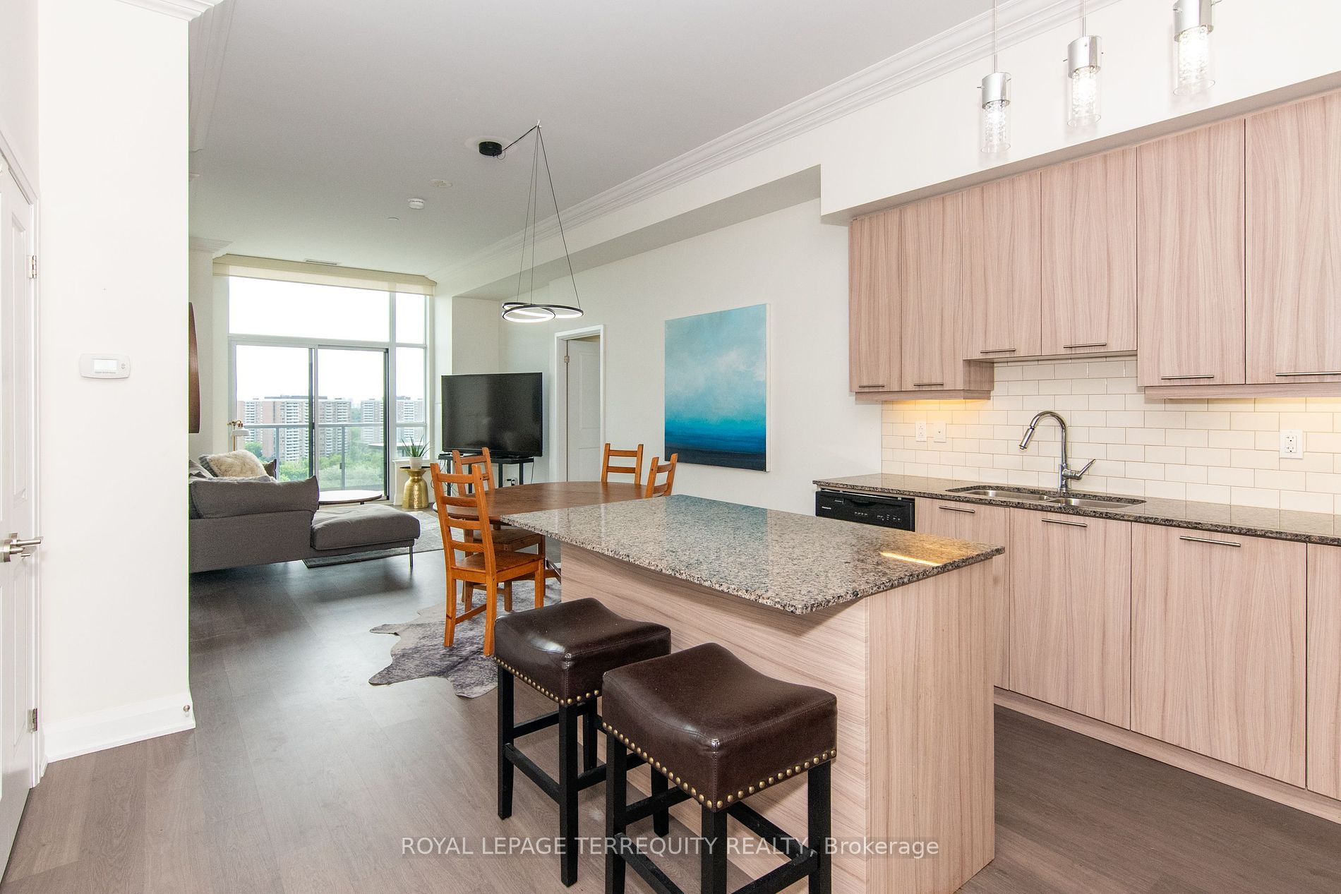 35 Fontenay Court #1207