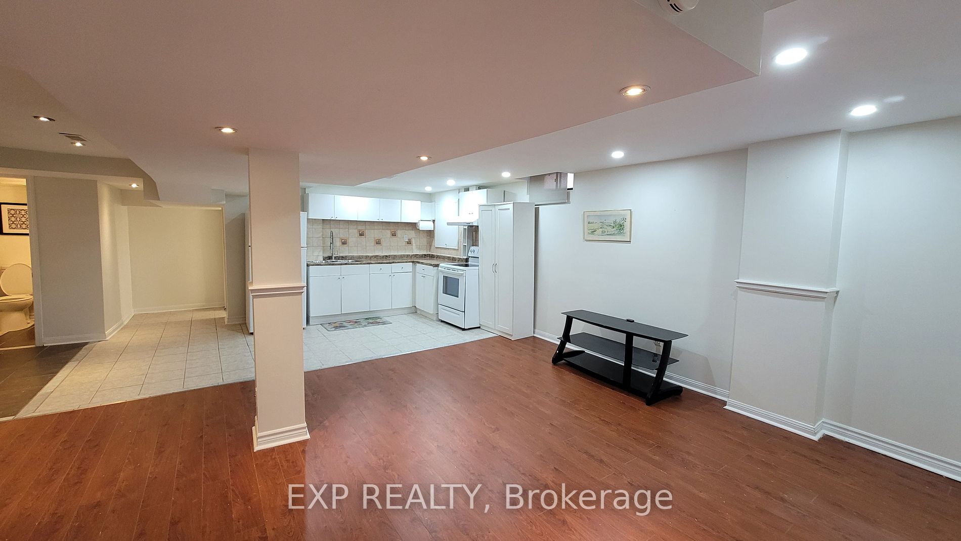 3298 Cambourne Crescent #Bsmt