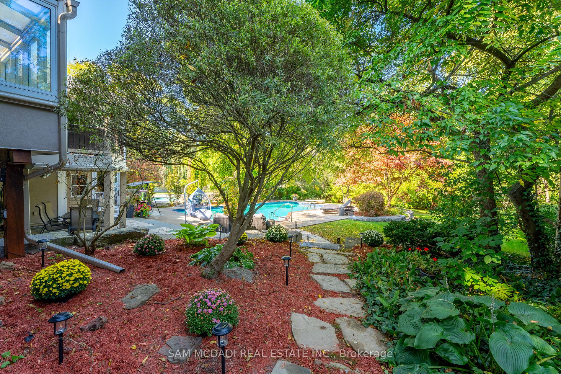 1269 Stavebank Rd