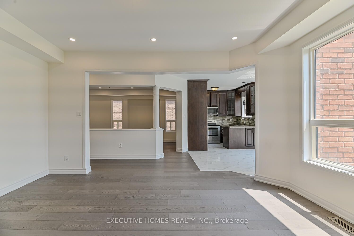 252 Sherwood Rd