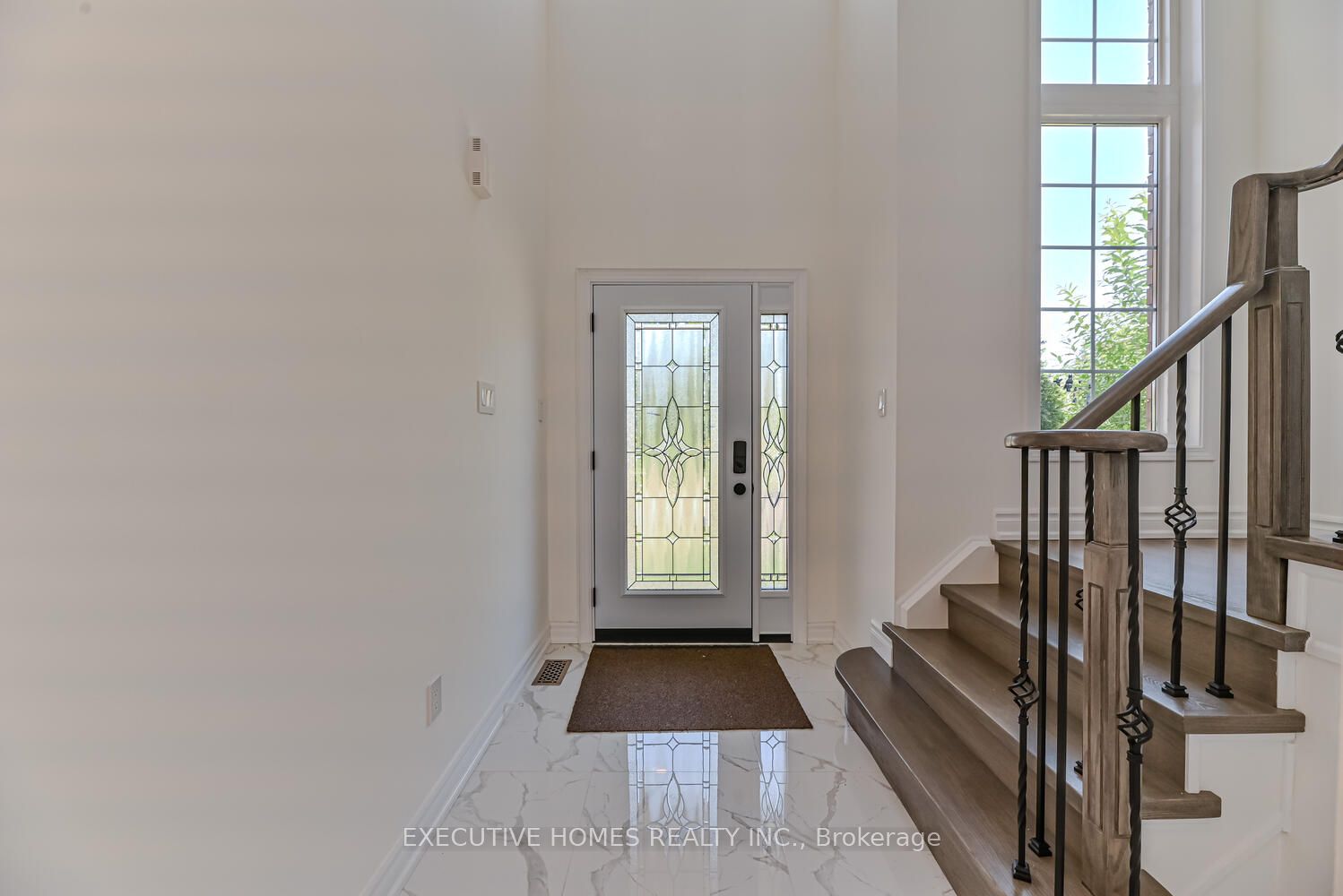 252 Sherwood Rd