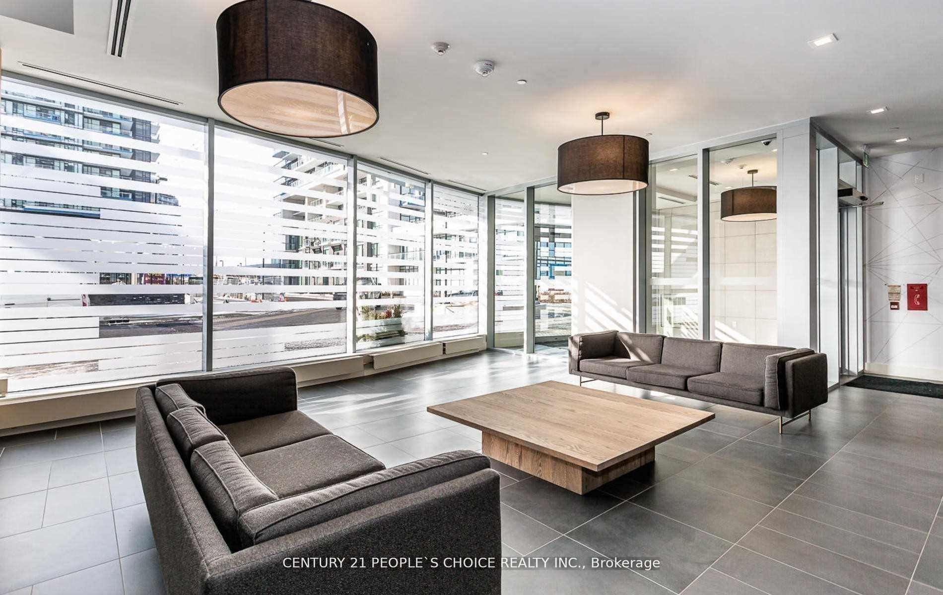 2520 Eglinton Avenue W #810
