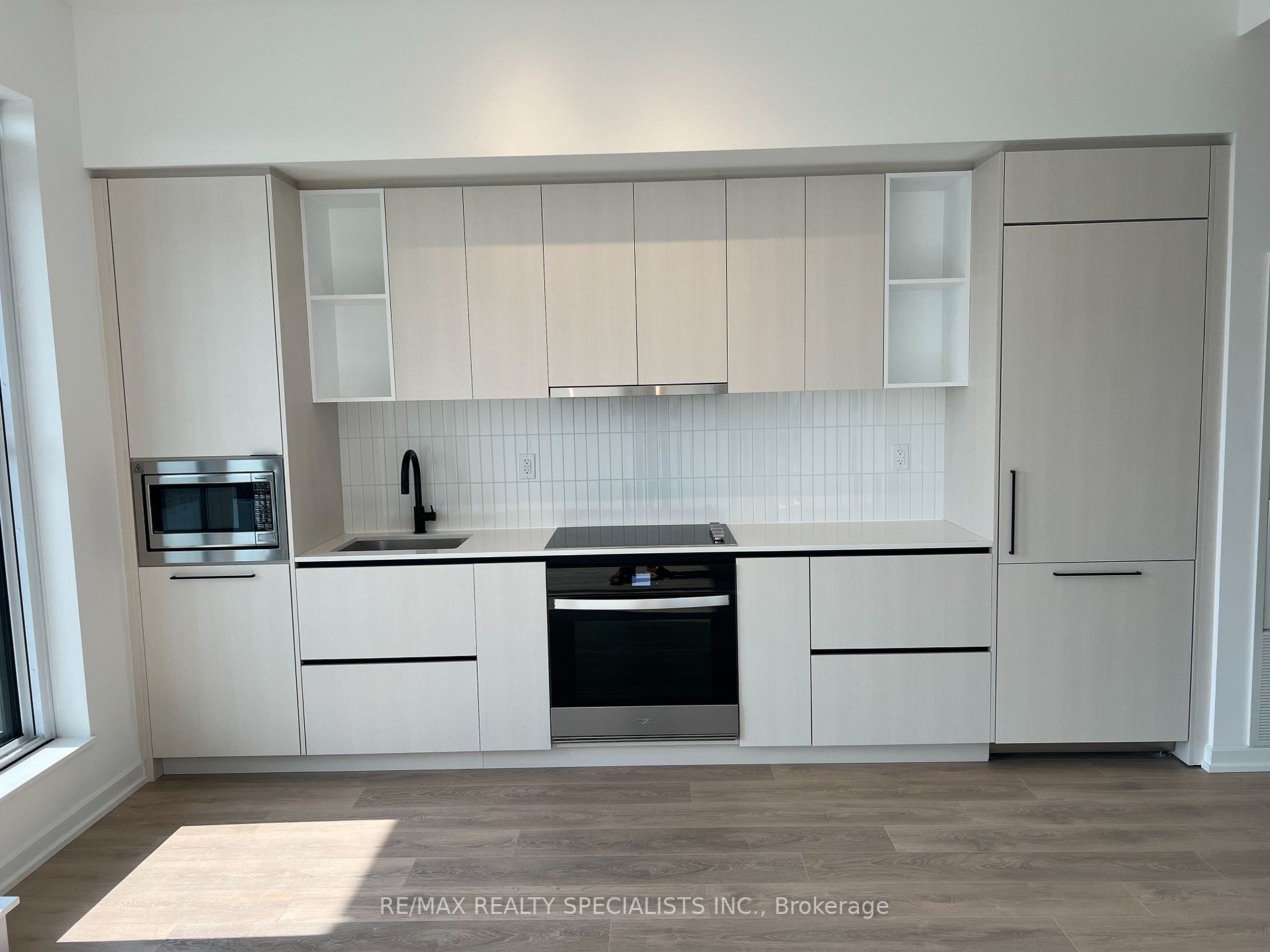 1285 Dupont Street, #703