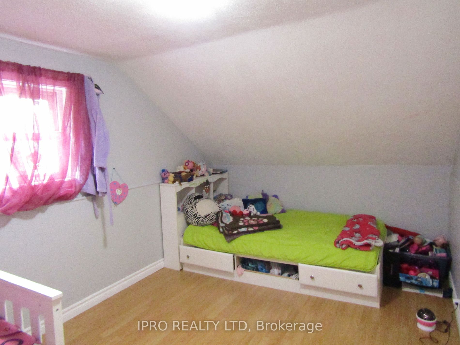 170 Troiless Street