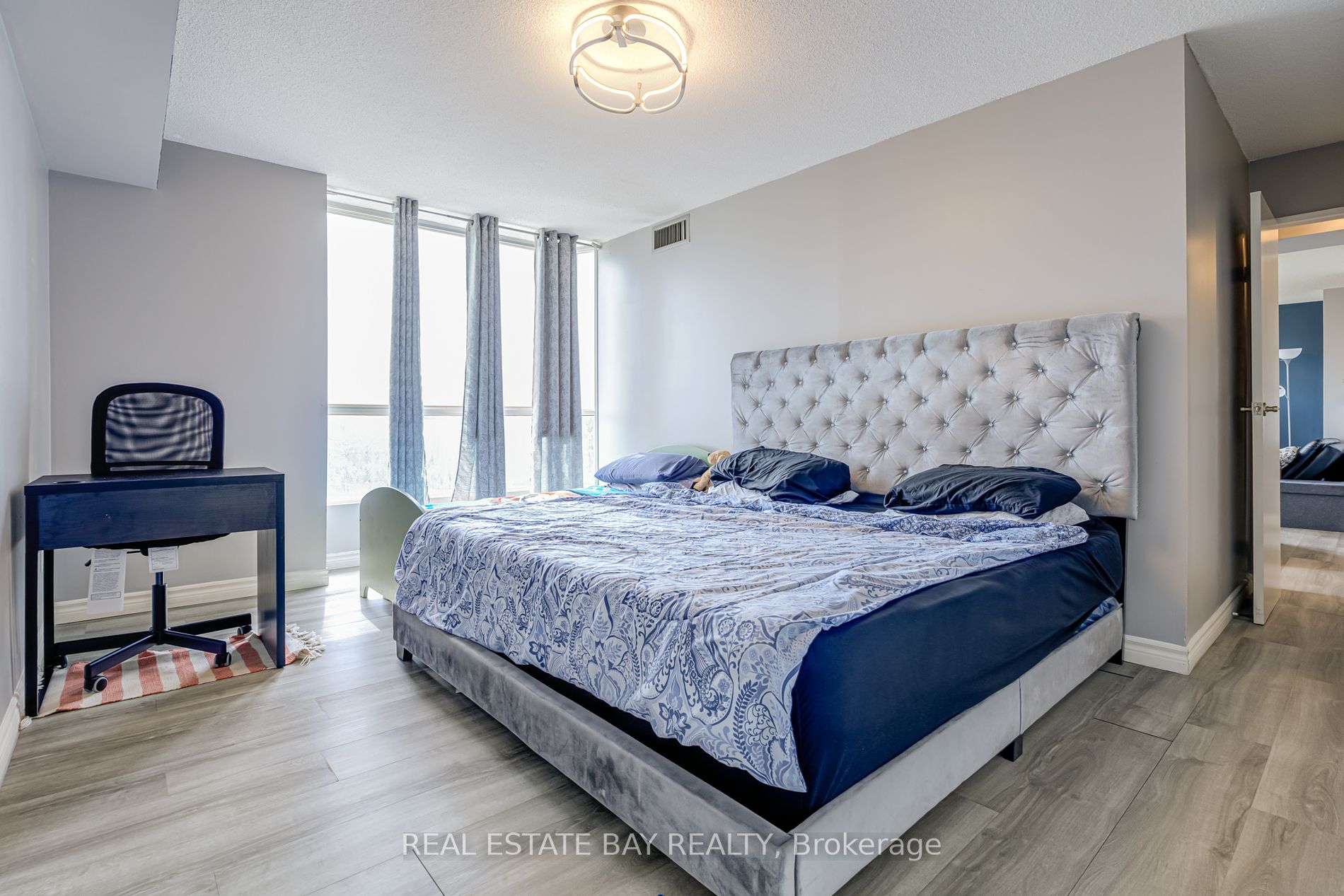 3077 Weston Rd N, #612
