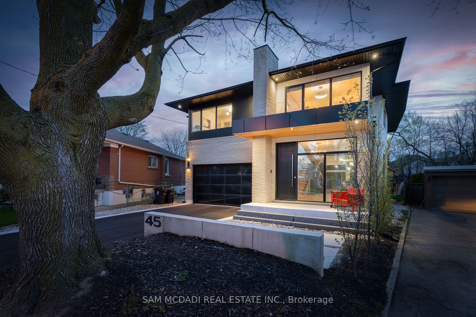 45 Savona Drive
