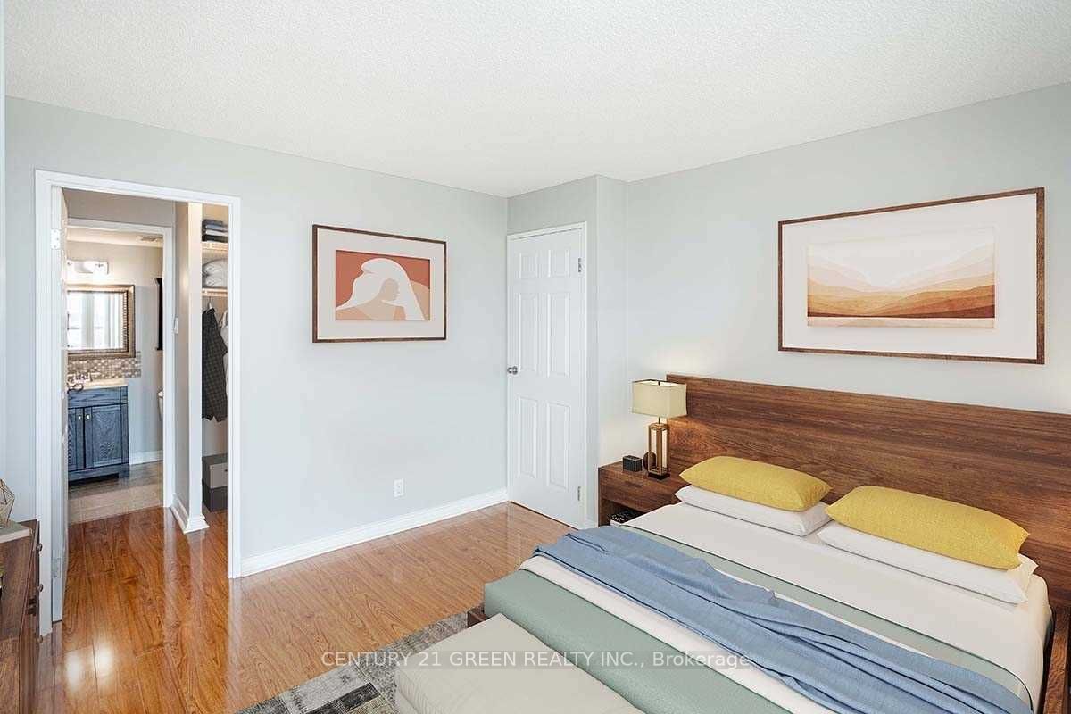 25 Trailwood Drive, #1002
