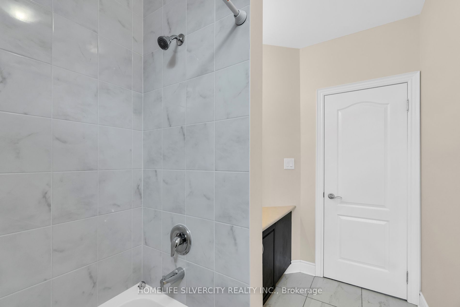 57 Black Diamond Crescent ##Bsmt