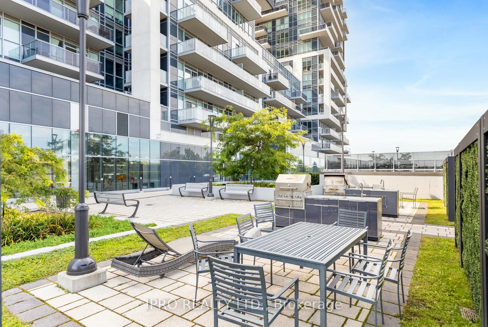 2093 Fairview Street #1606