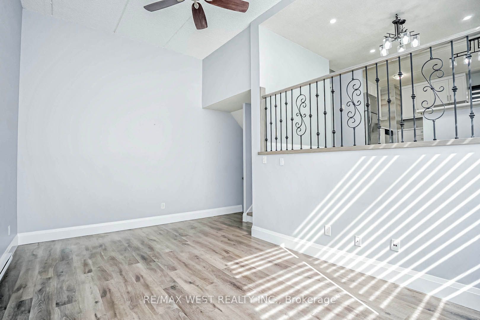 180 Mississauga Valley Boulevard, ##209