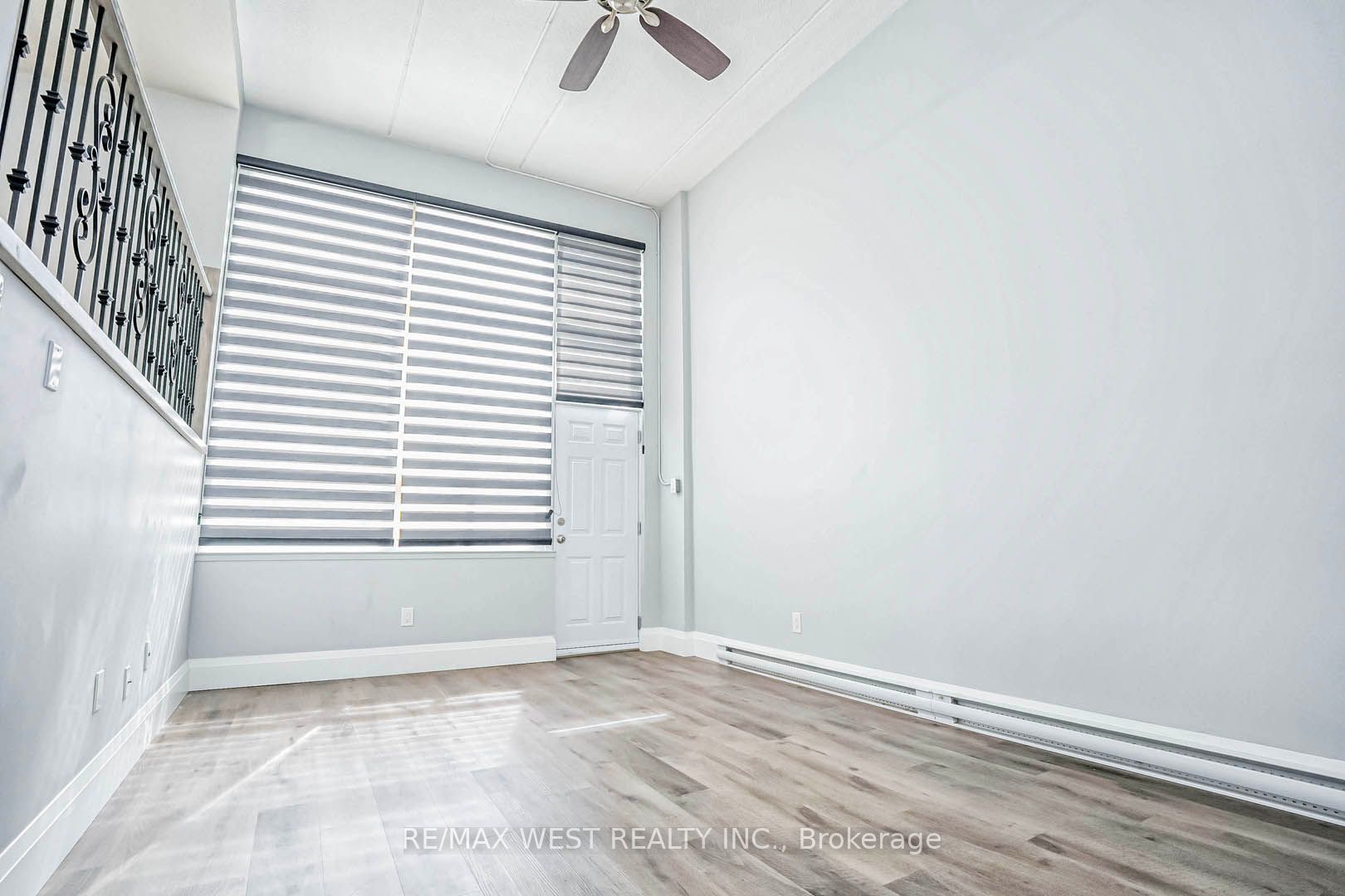 180 Mississauga Valley Boulevard, ##209