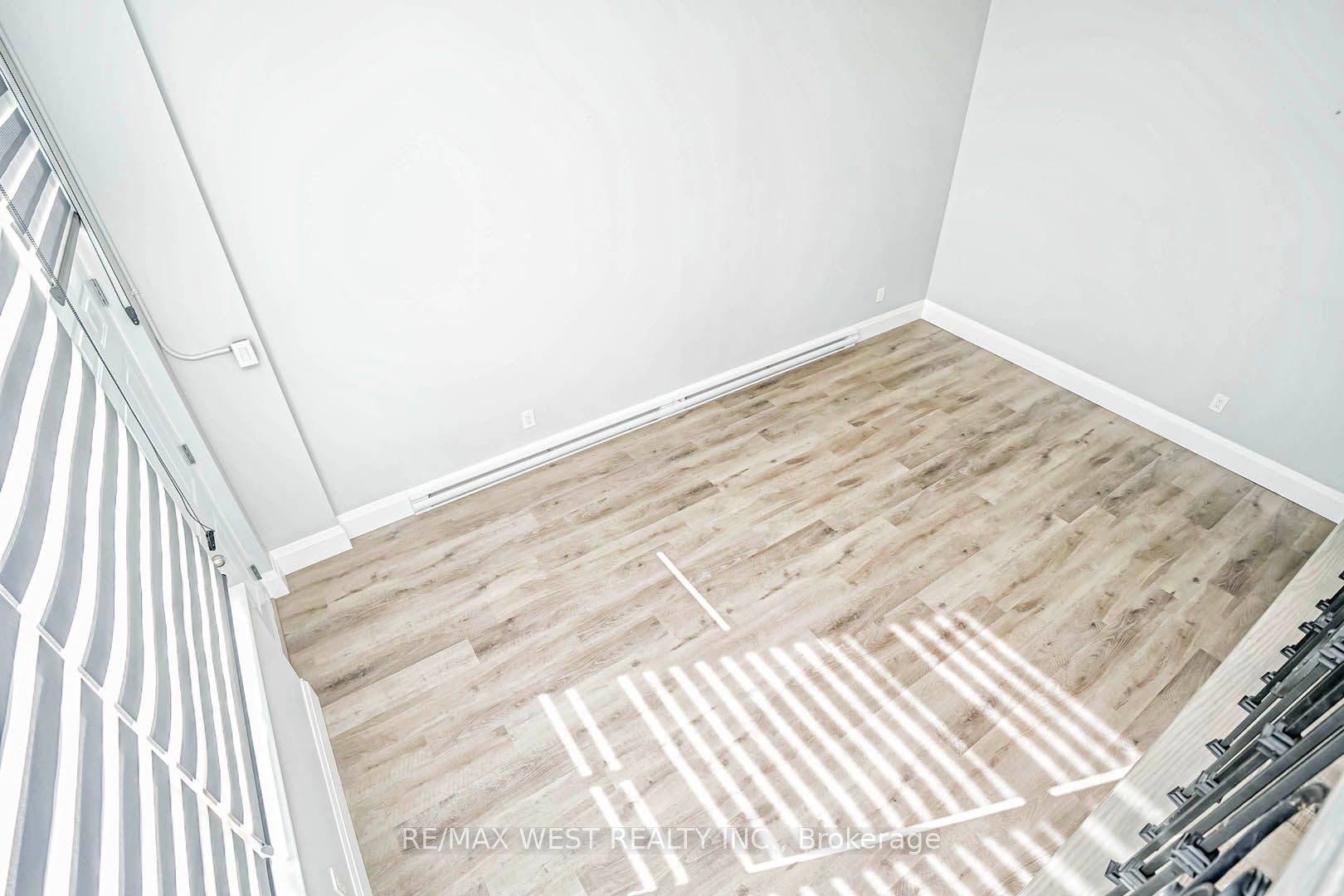 180 Mississauga Valley Boulevard, ##209