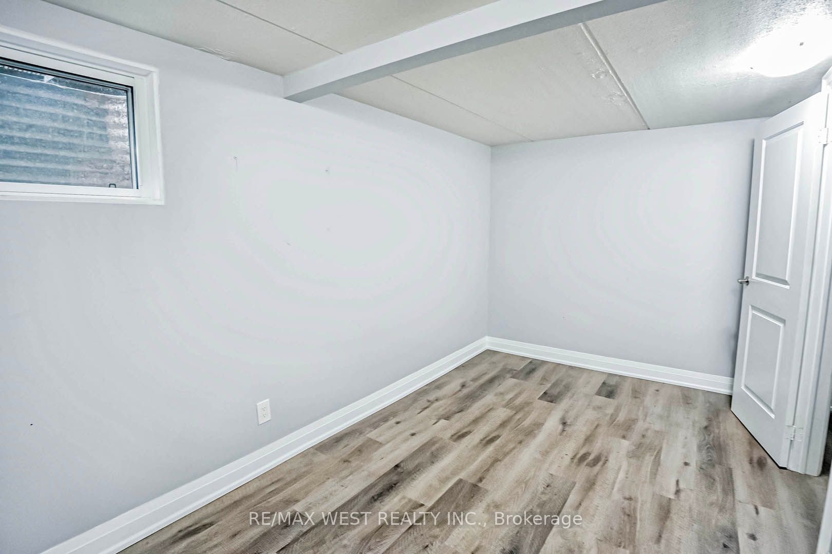 180 Mississauga Valley Boulevard, ##209