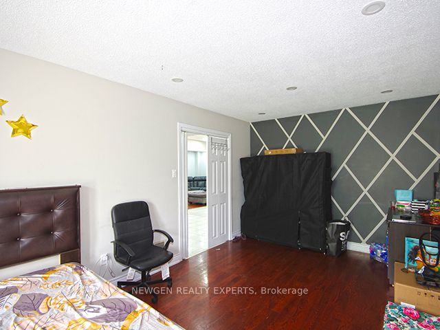 109 Mountainash Rd