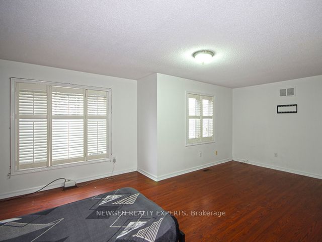 109 Mountainash Rd