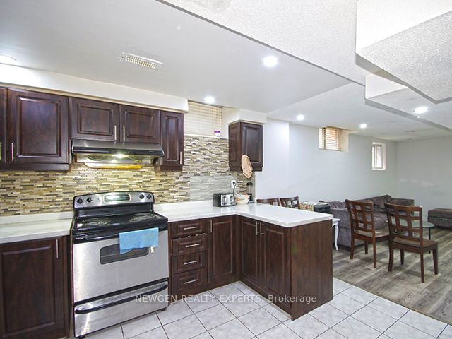 109 Mountainash Rd