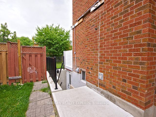 109 Mountainash Rd