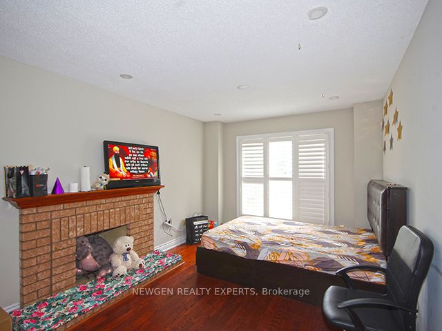 109 Mountainash Rd