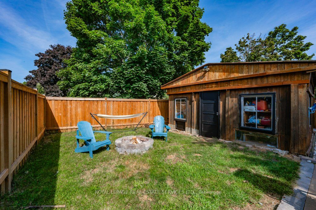 532 Churchill Avenue