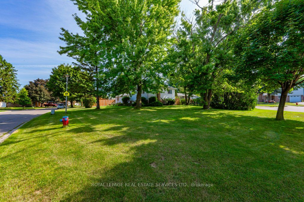 532 Churchill Avenue