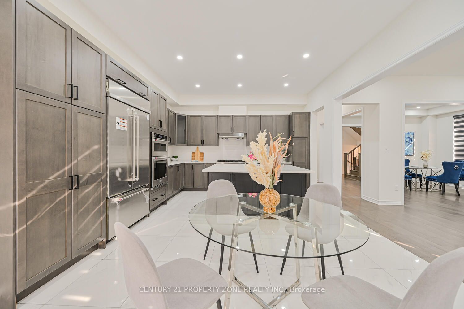 20 Tweedhill Ave