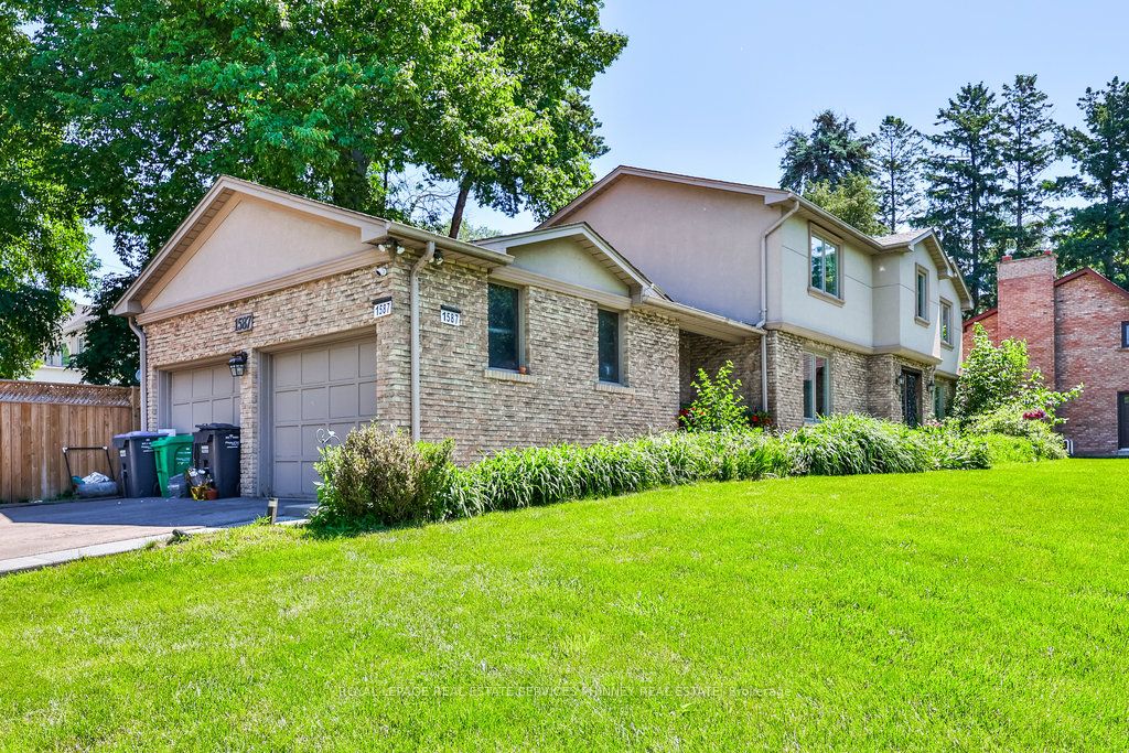 1587 Stavebank Road