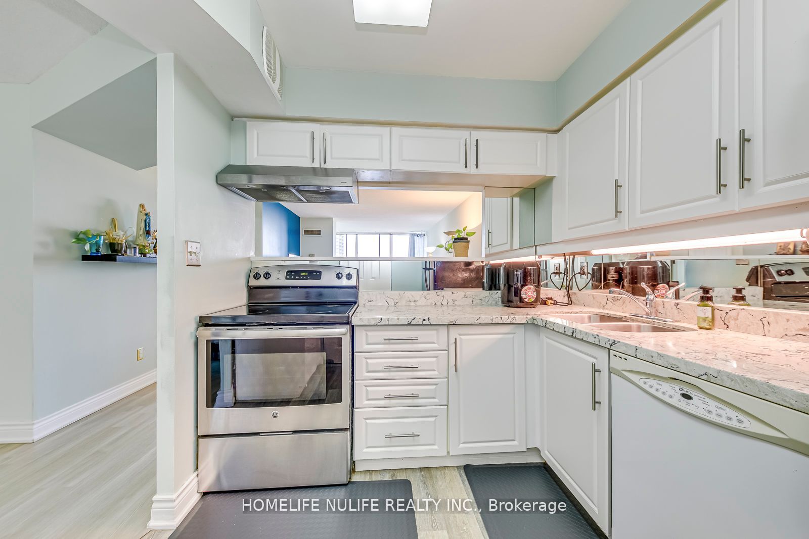 3605 Kariya Dr, #802