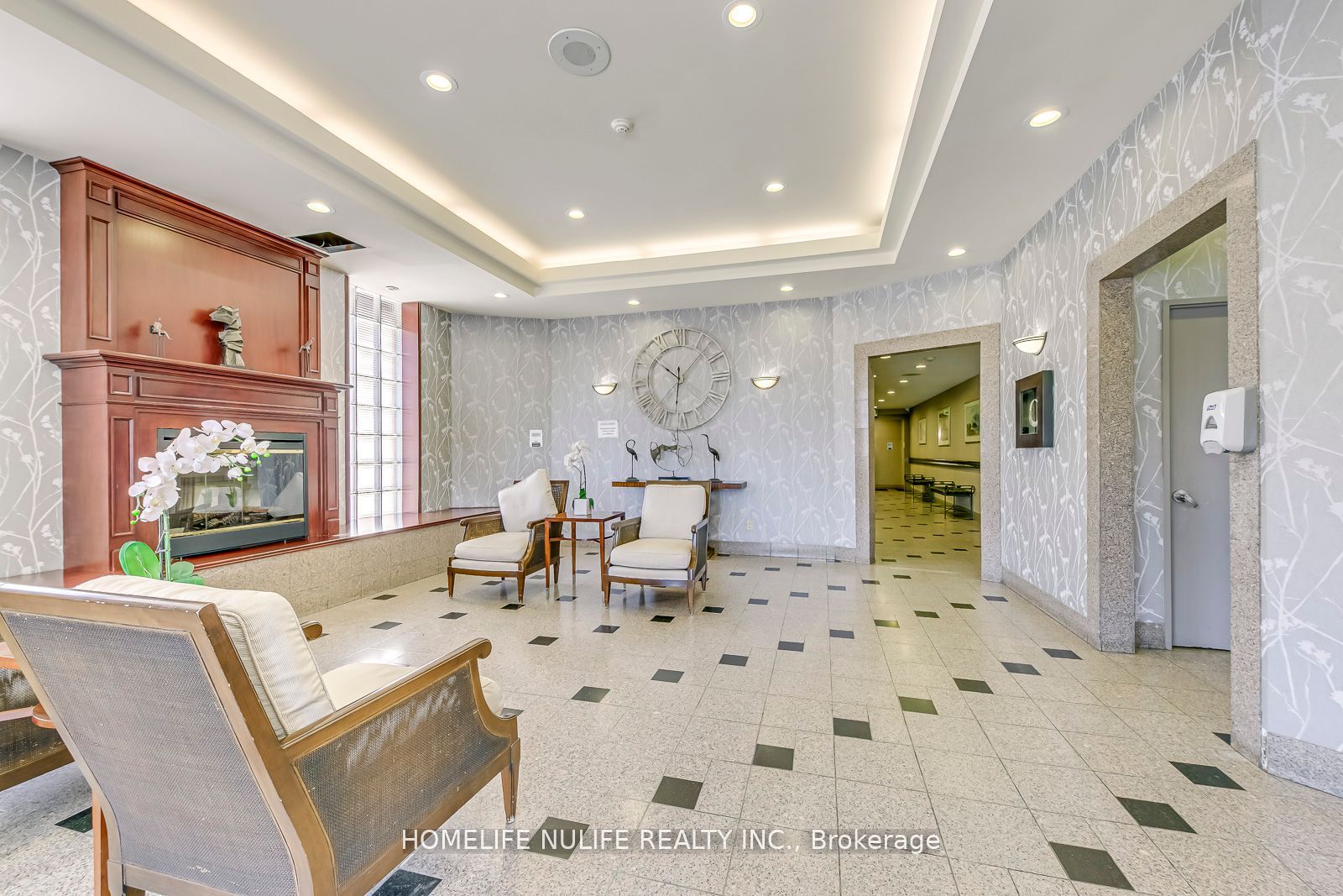 3605 Kariya Dr, #802