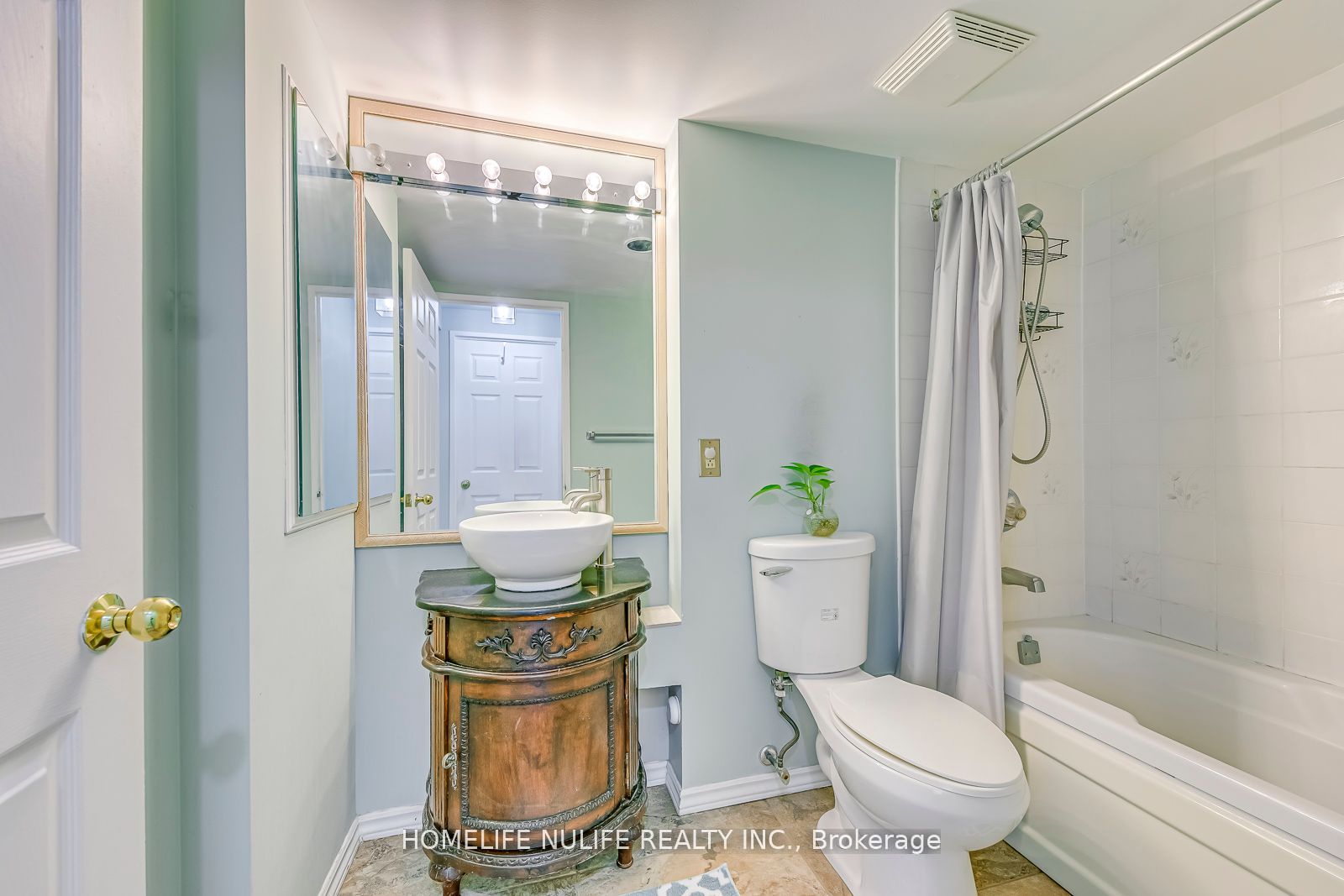 3605 Kariya Dr, #802
