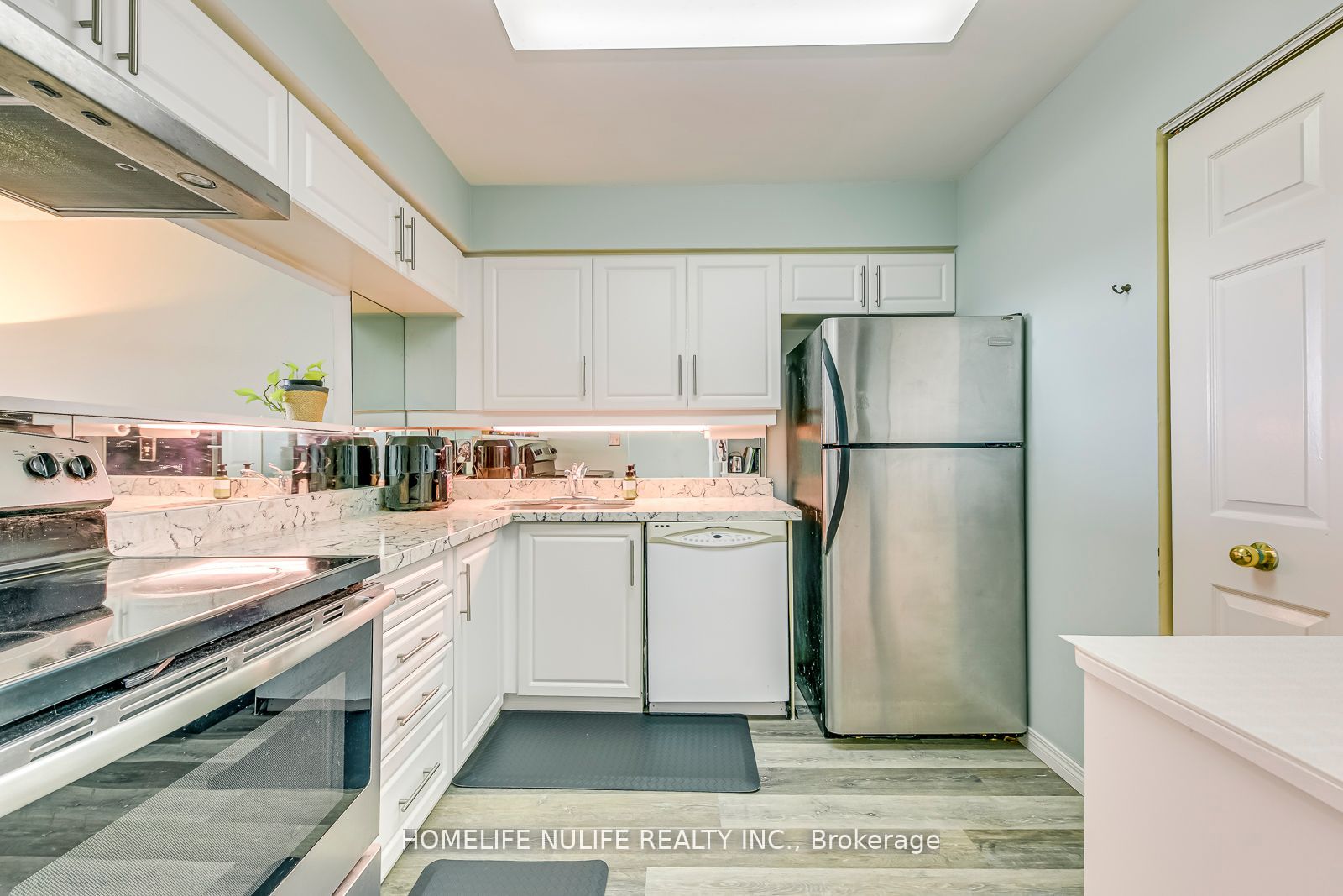 3605 Kariya Dr, #802