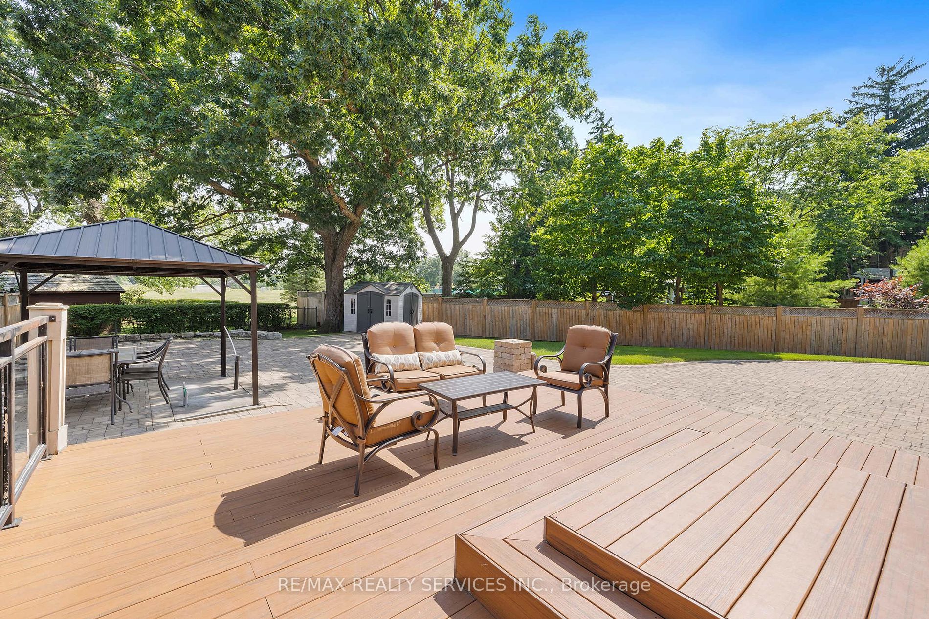 2454 Mississauga Rd