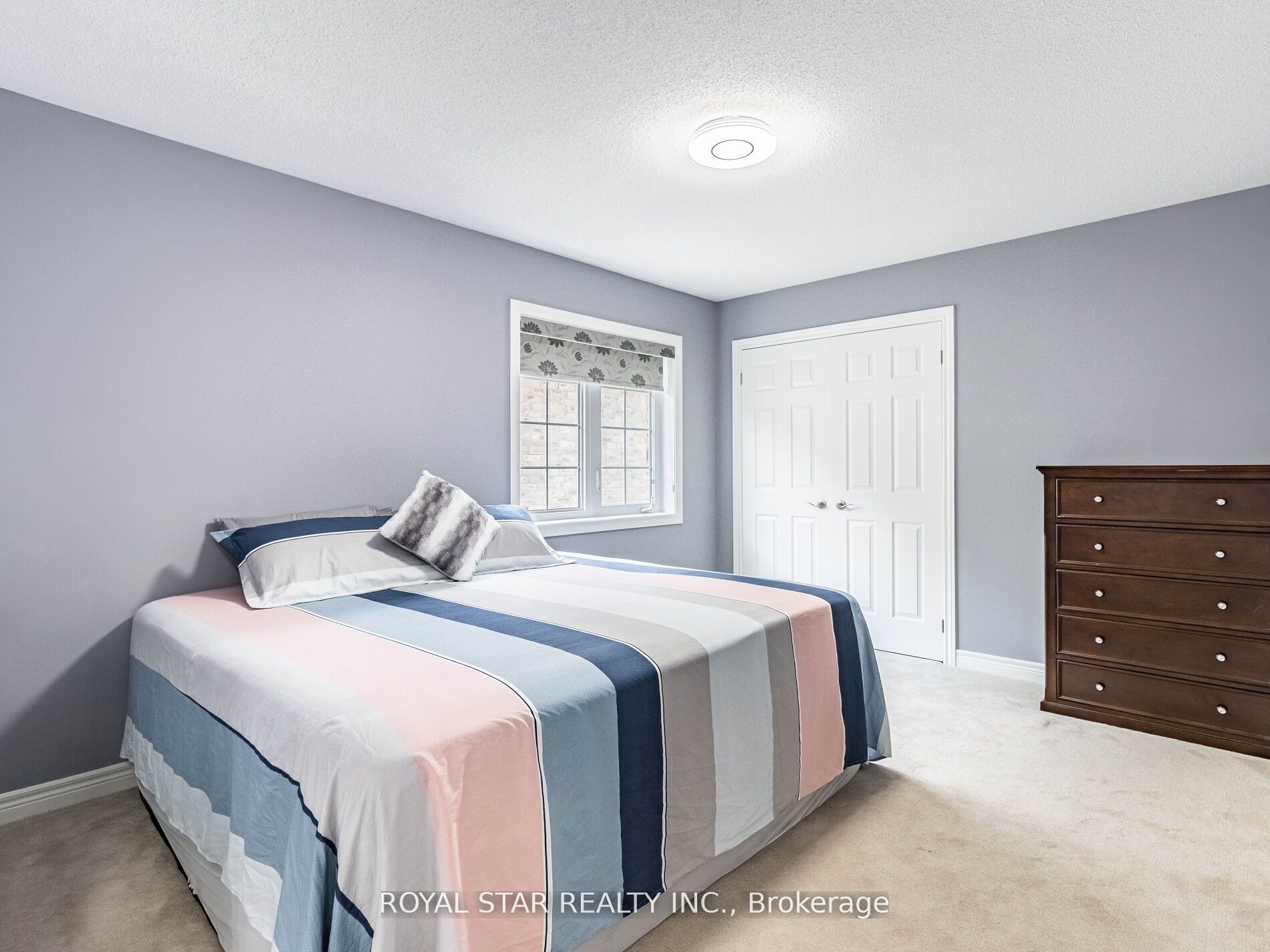 24 Bonnieglen Farm Blvd