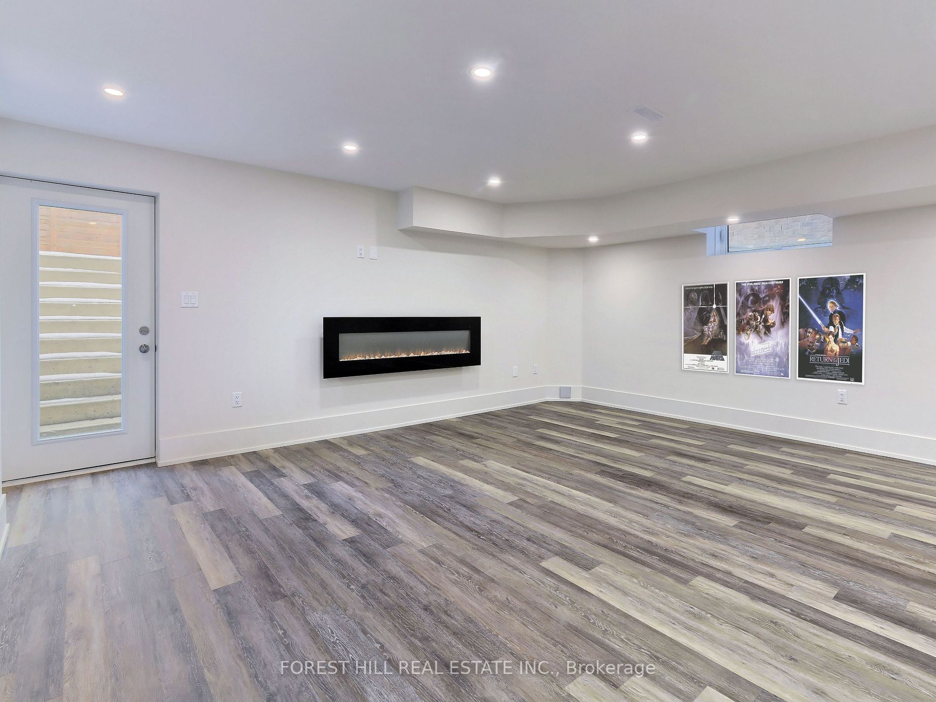 723 Ebony Avenue