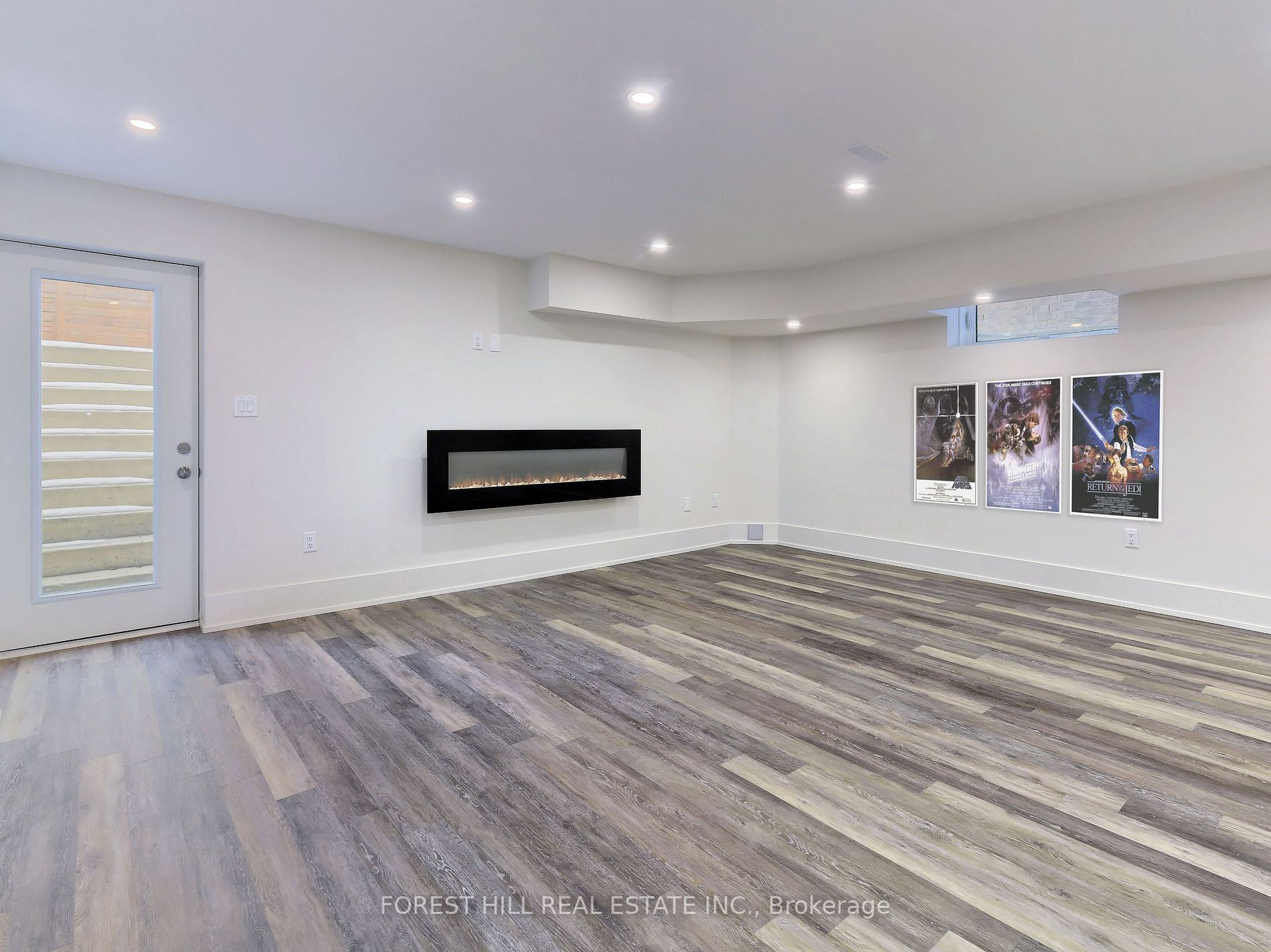 723 Ebony Avenue