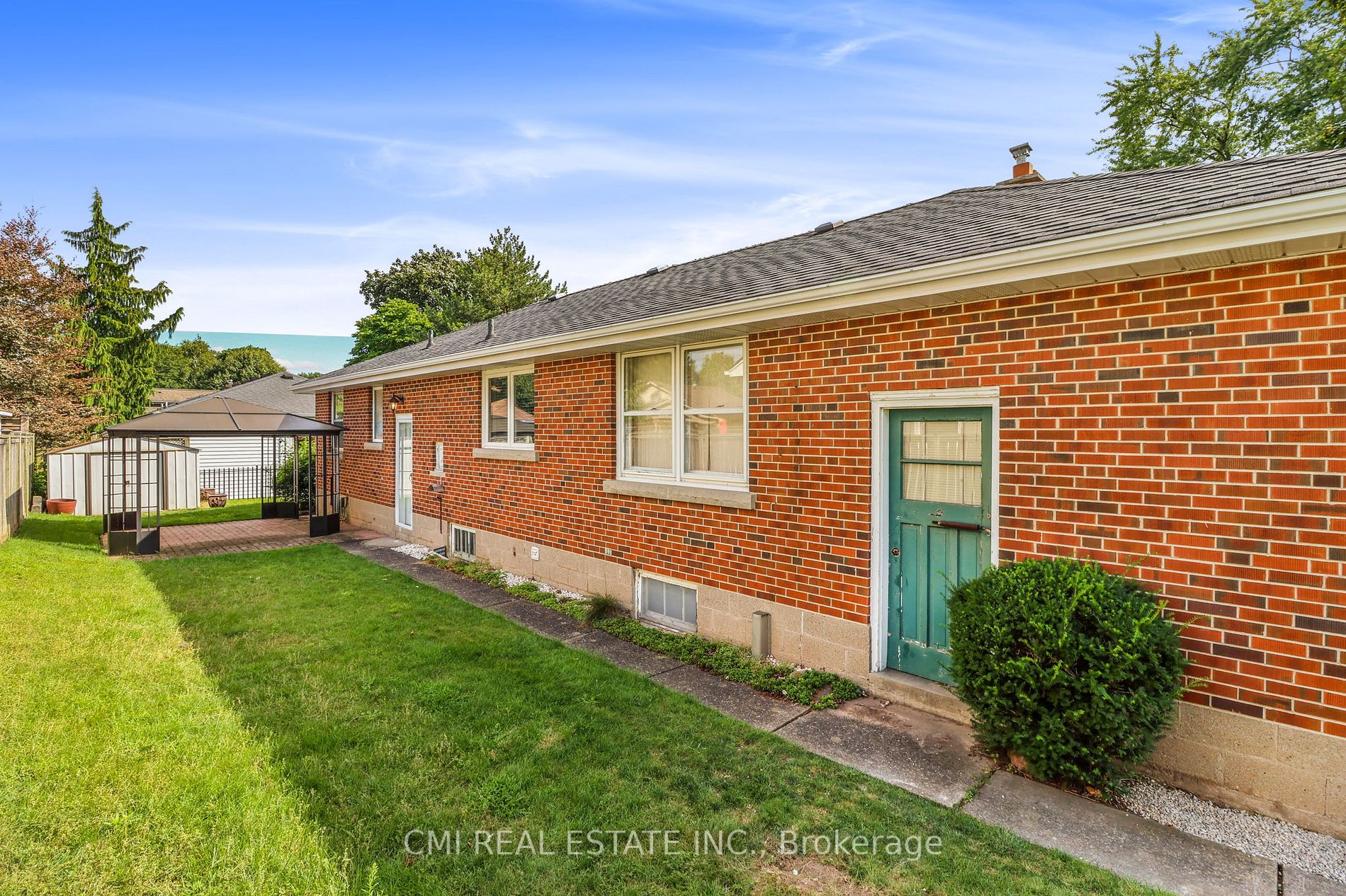 877 Condor Drive