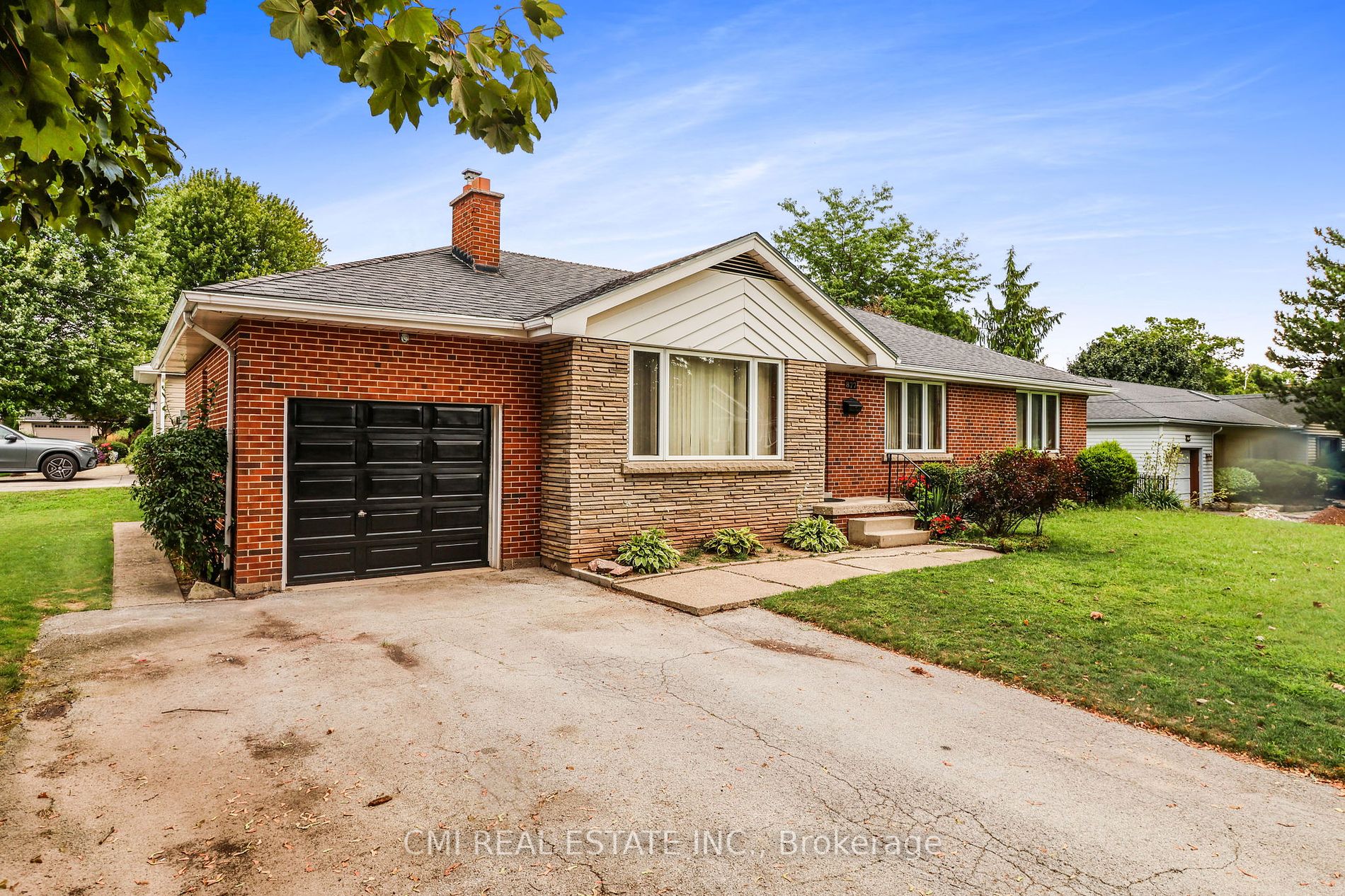 877 Condor Drive
