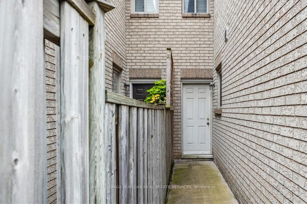 1261 Stephenson Drive