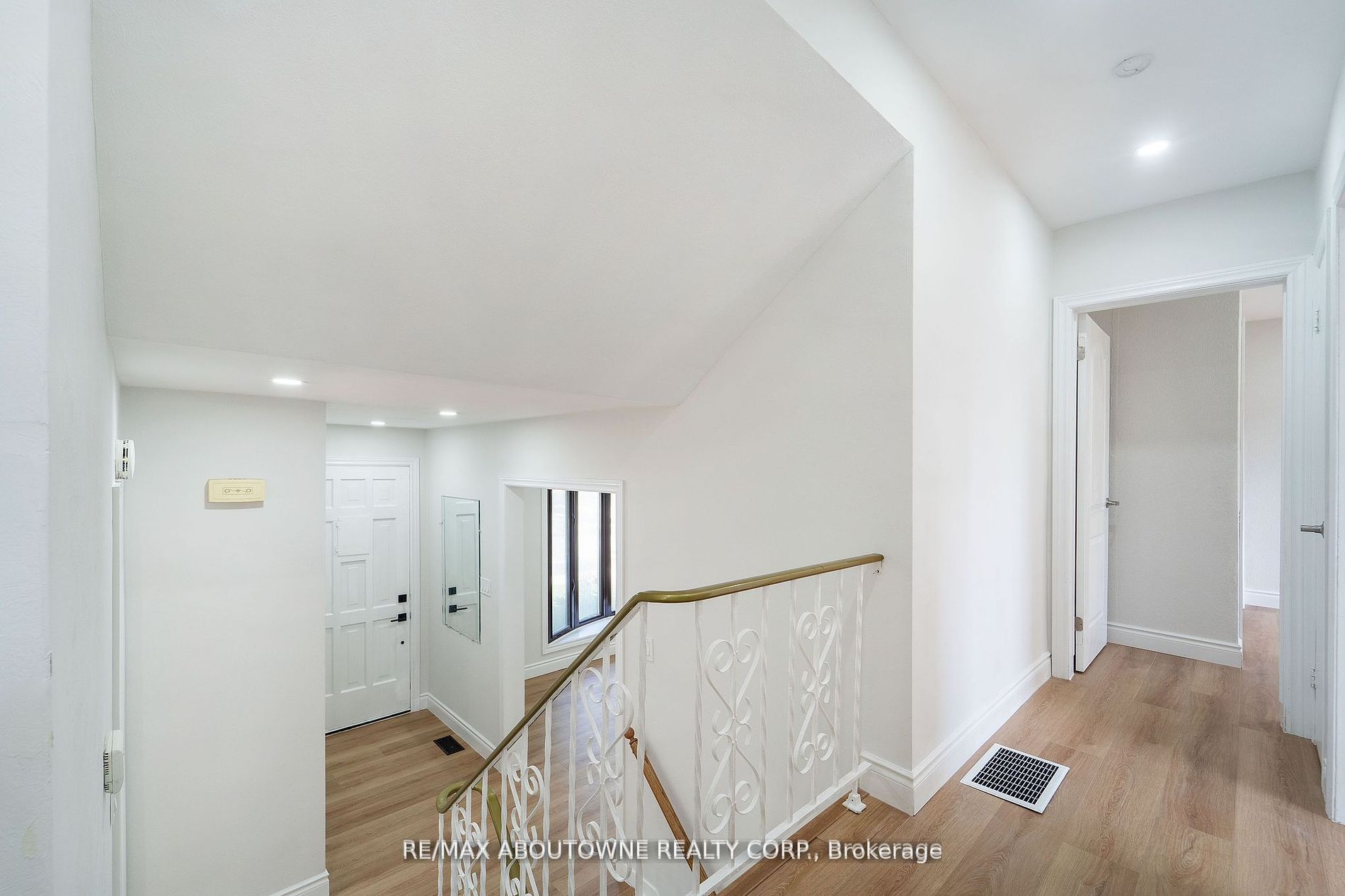 608 Thornwood Ave