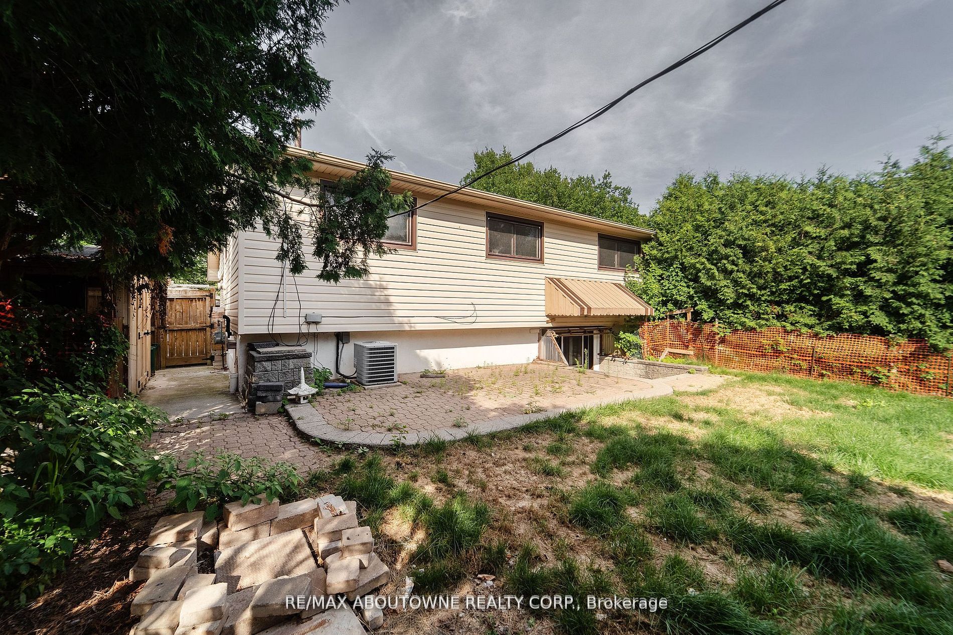 608 Thornwood Ave