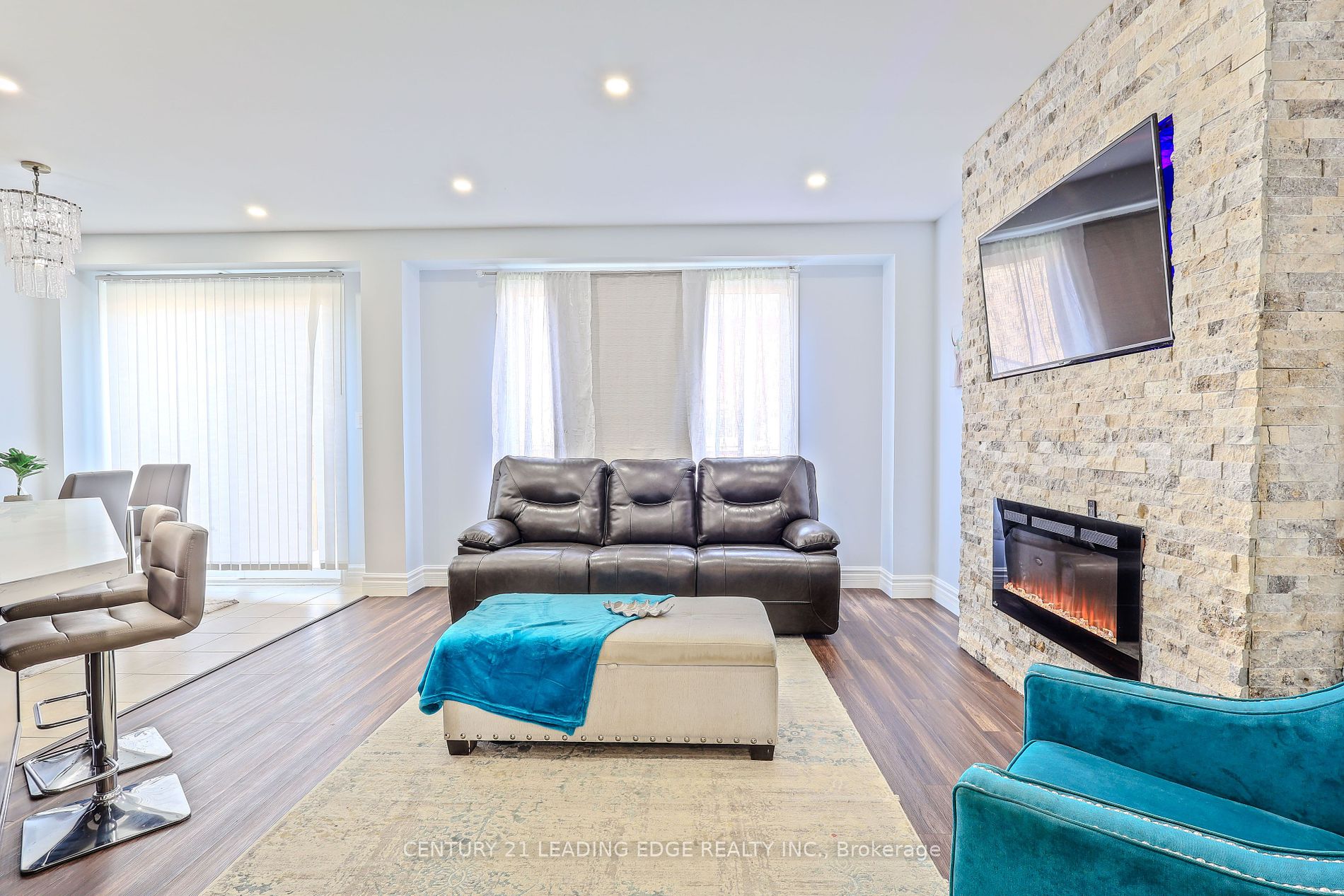 1051 Savoline Blvd