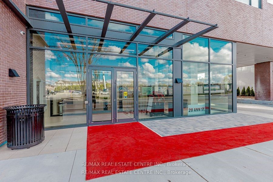 28 Ann Street, #1203