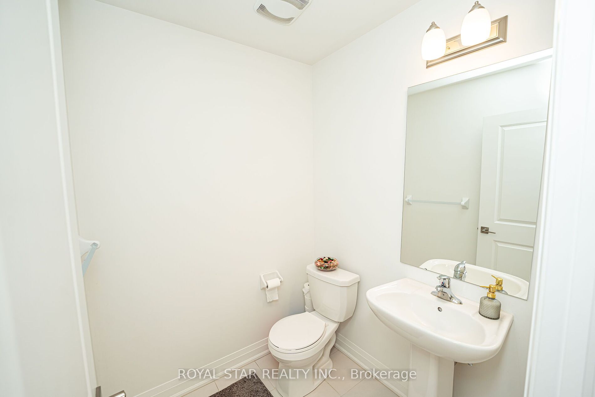 62 Windtree Way