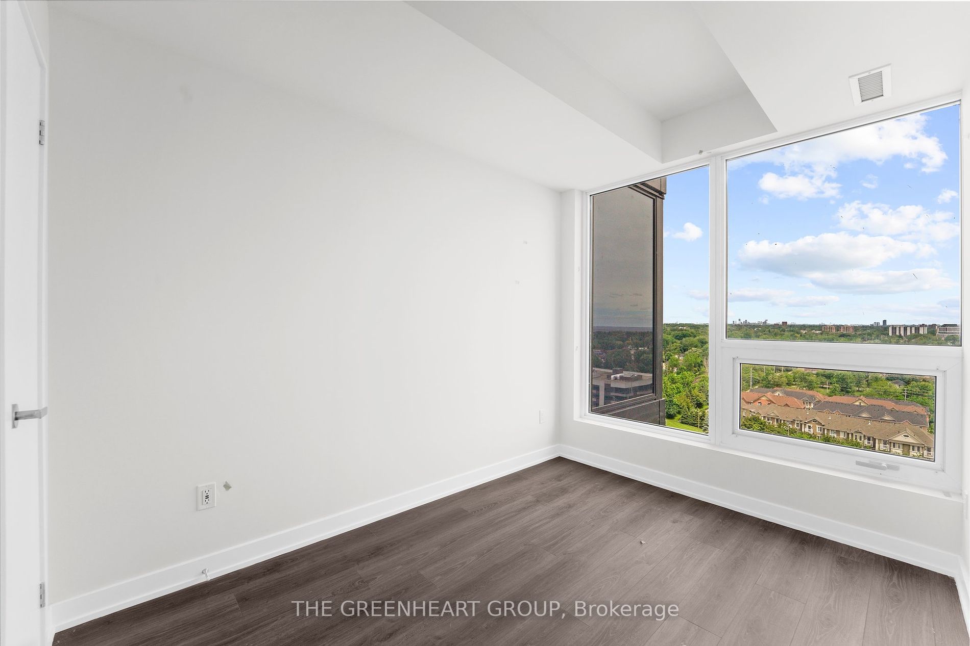 28 Ann Street #1304