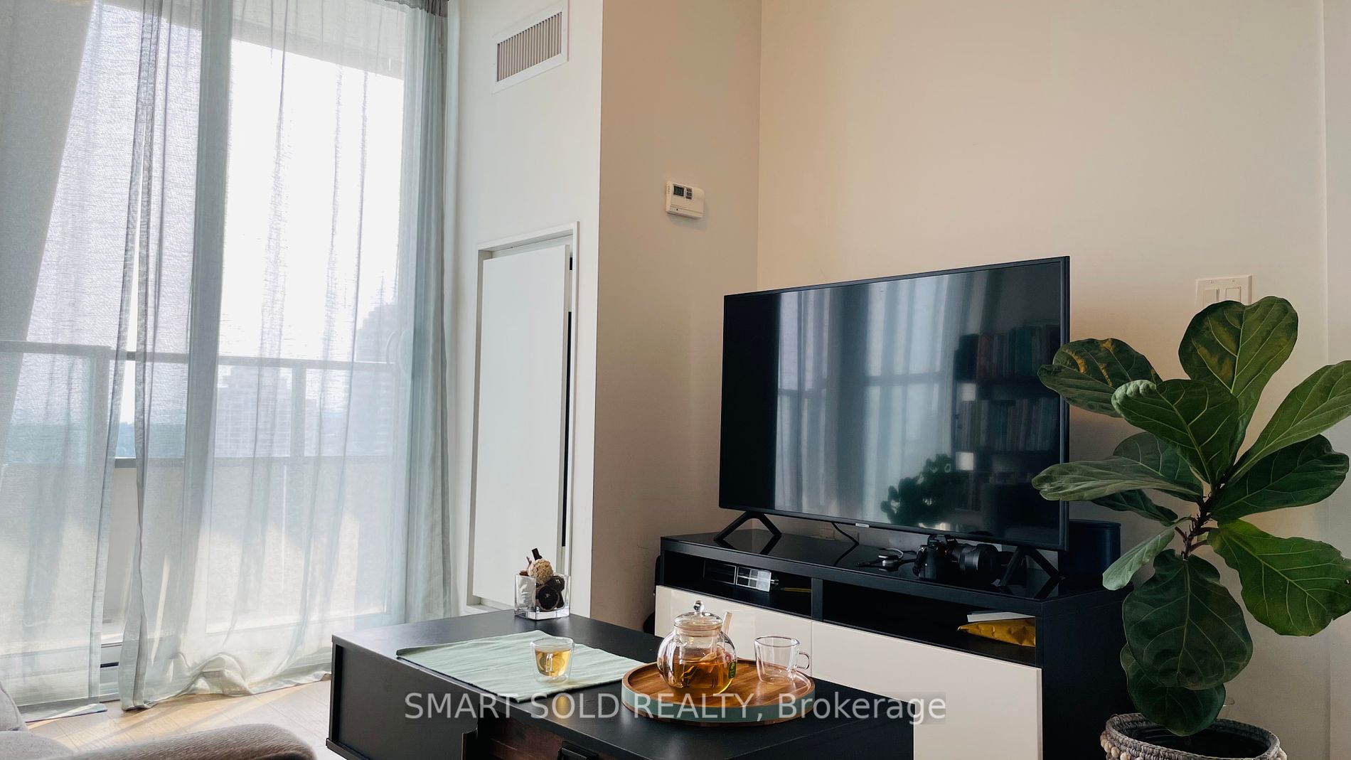 30 Shore Breeze Drive #2419