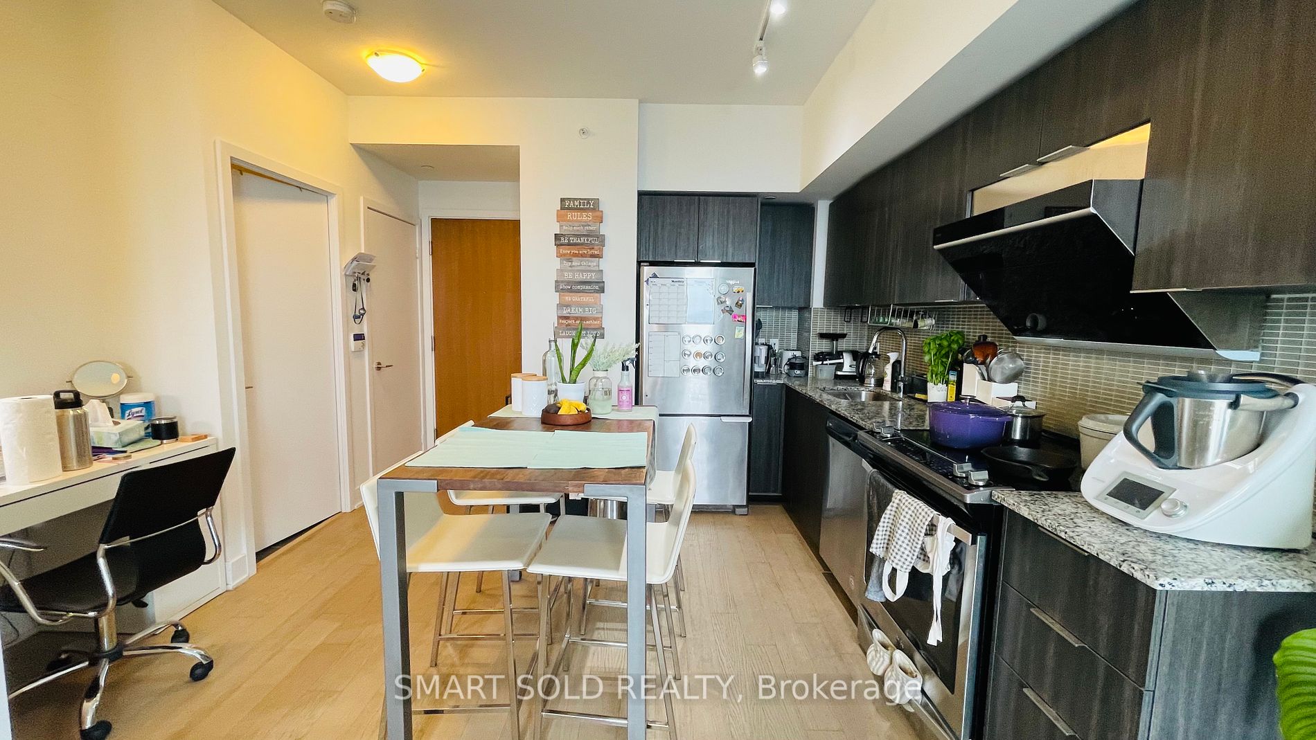 30 Shore Breeze Drive #2419