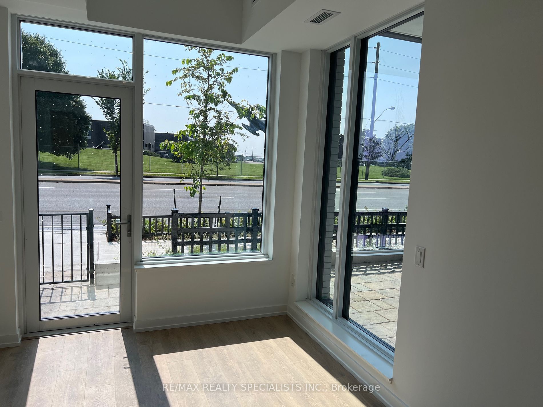 1100 Sheppard Avenue W #110