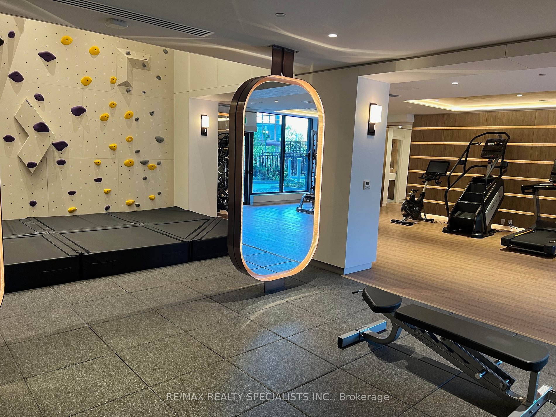 1100 Sheppard Avenue W #110